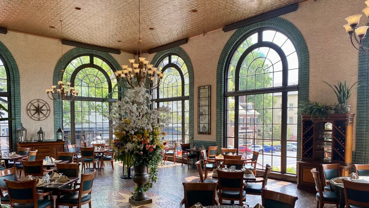 1741 on The Terrace at Hotel Bethlehem Restaurant Bethlehem, PA