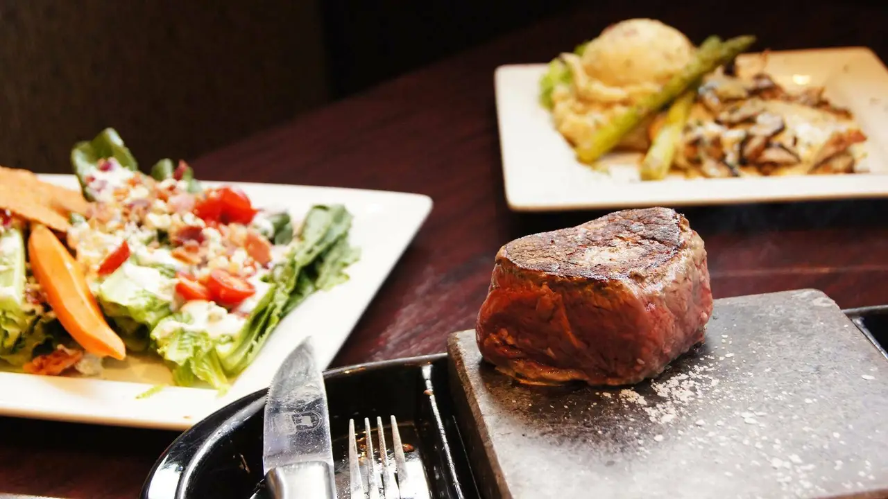 Black Rock Bar & Grill Coral Springs PRIORITY SEATING Restaurant