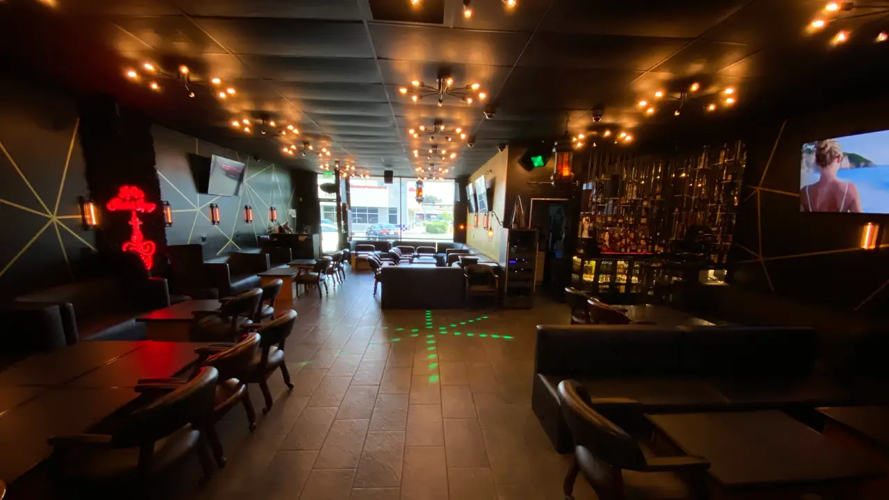 La Vie Hookah Lounge and Bar Restaurant Updated 2023 Book your