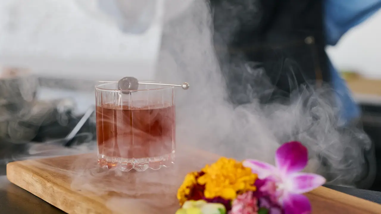 Restaurante The Cocktail Lounge at Wayne Gretzky Estates Niagara on