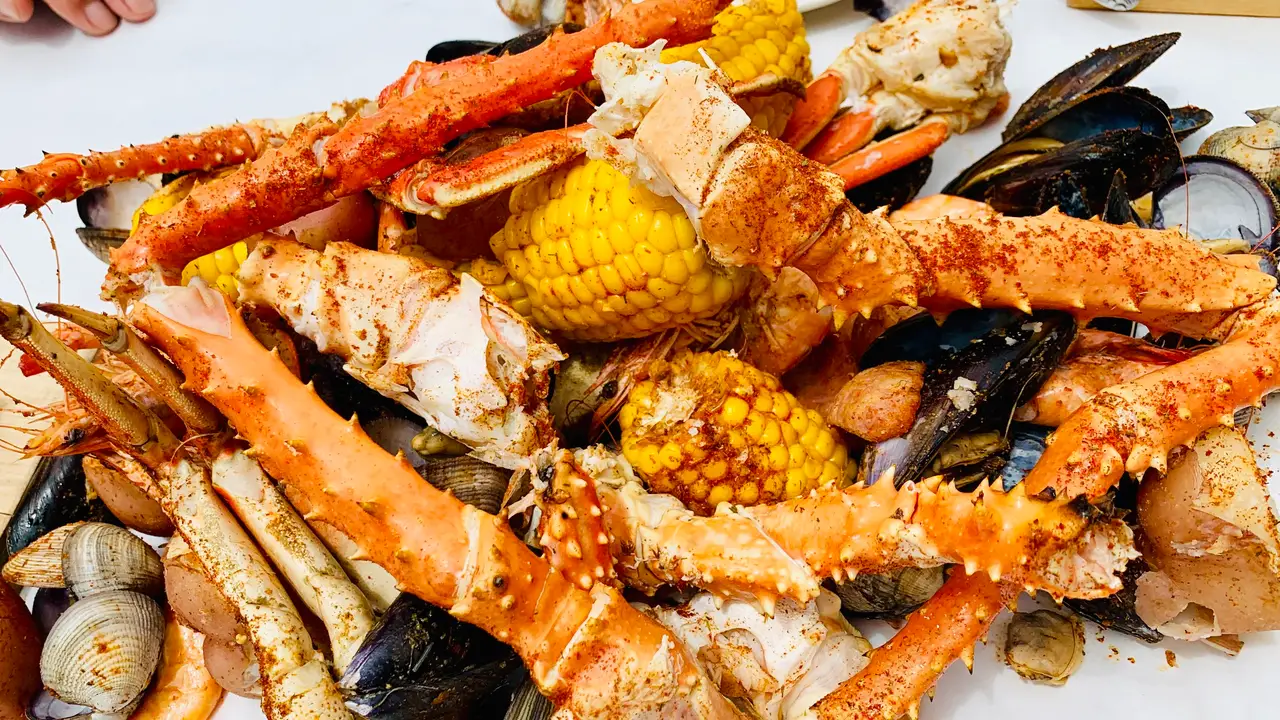 Restaurante The Crab Pot Restaurant & BarLong Beach Long Beach, , CA