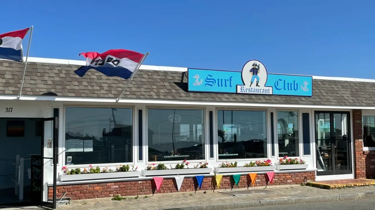 Restaurante Surf Club Restaurant, Commercial Street, Provincetown, MA