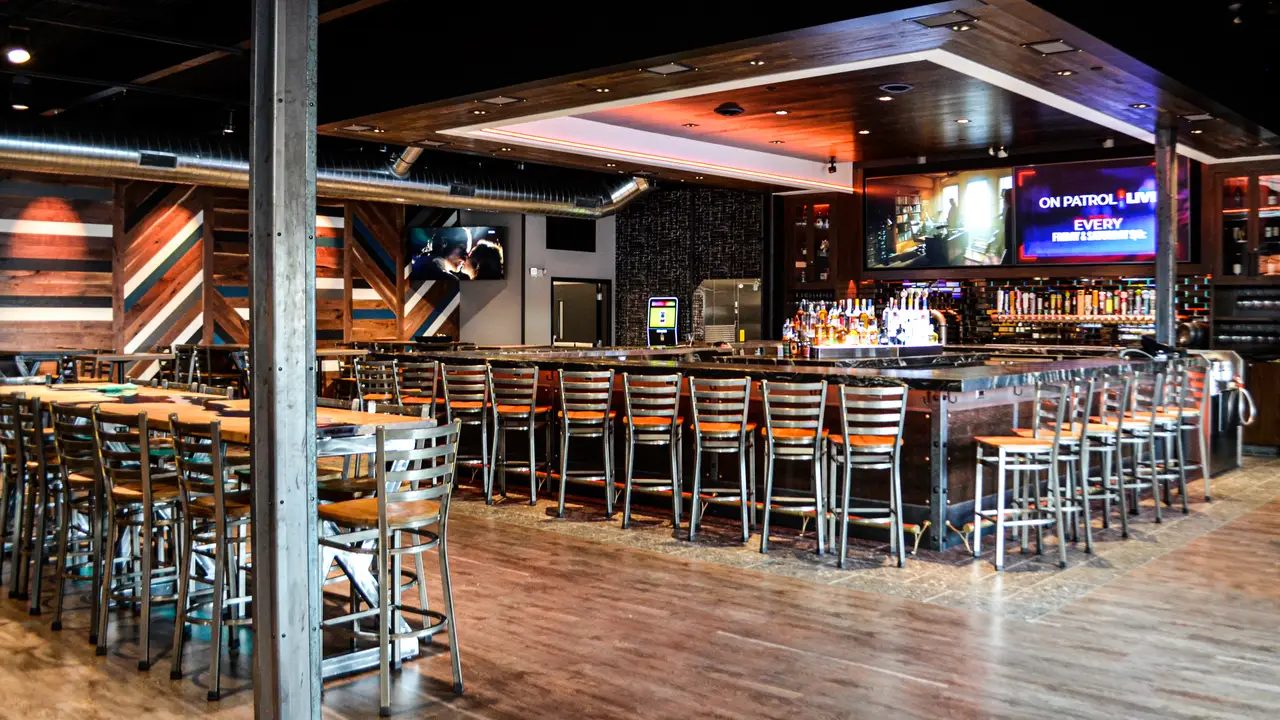 Legends Bar and Grill Restaurant - Saint Cloud, MN | OpenTable