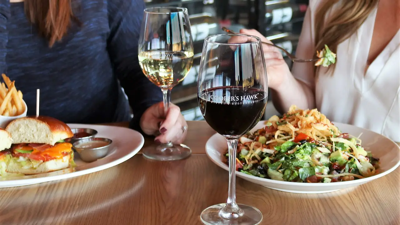 Restaurante Cooper's Hawk Winery & Restaurant Indianapolis