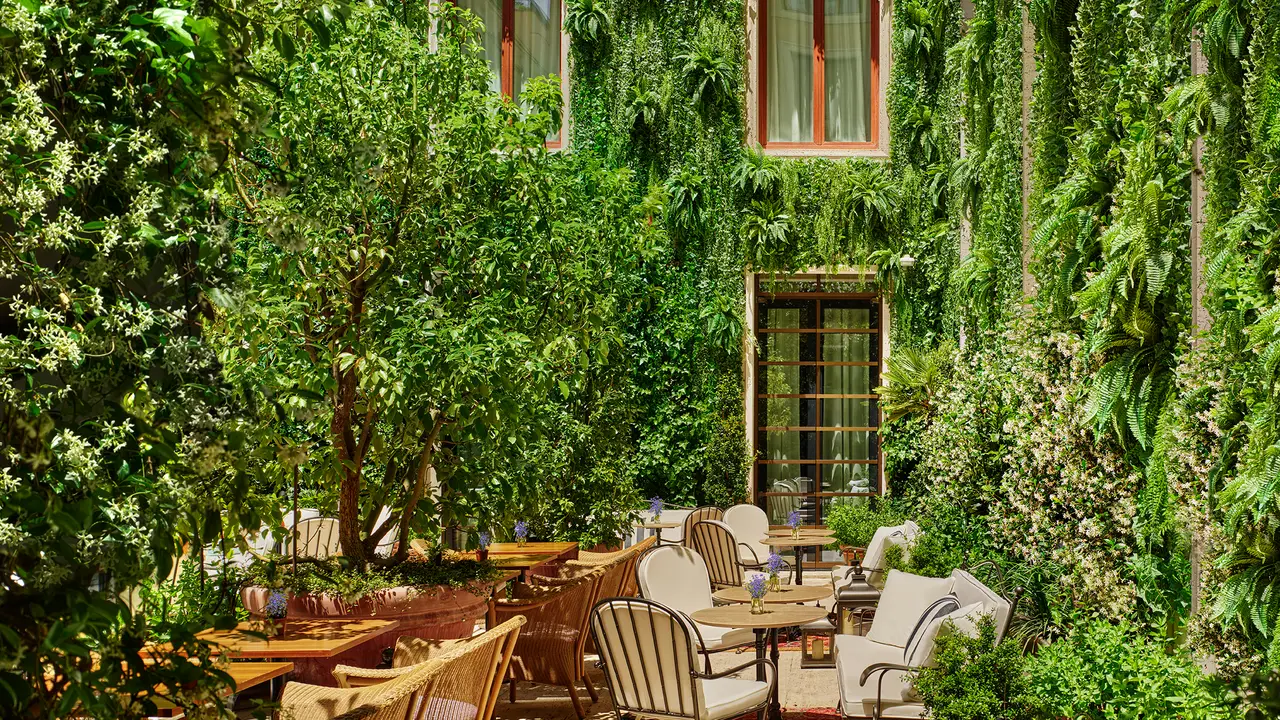 The Garden, is a relaxed all-day terrace - THE GARDEN, Roma, Citta metropolitana di Roma Capitale