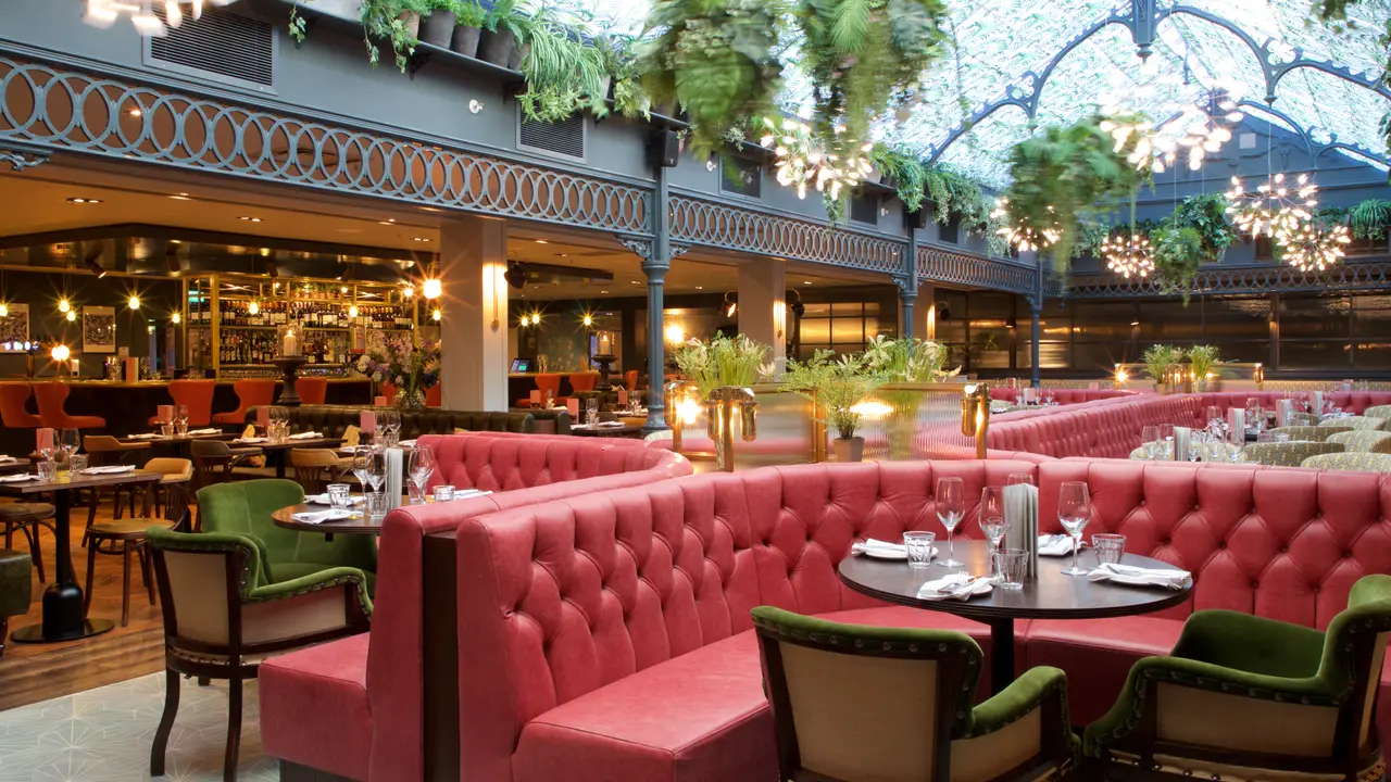 Brasserie Blanc Hale Barns Restaurant - Altrincham, , Greater ...