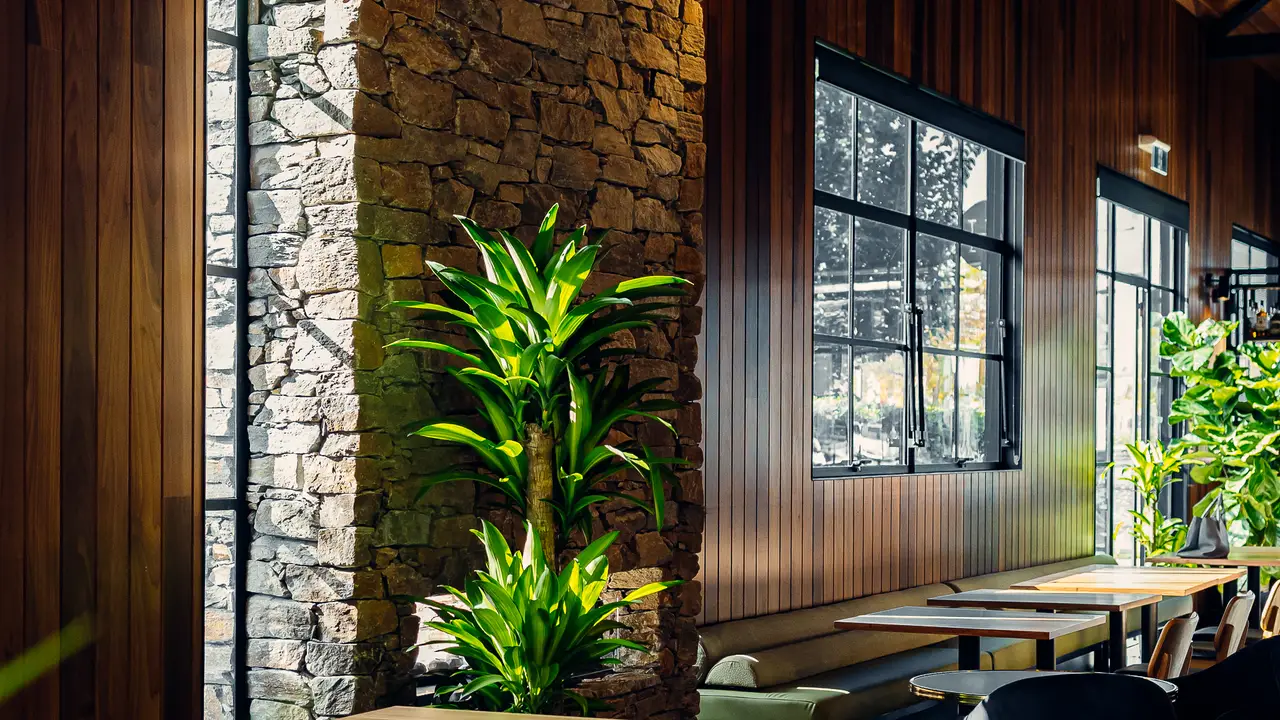 basq-essendon-fields-restaurant-essendon-fields-au-vic-opentable