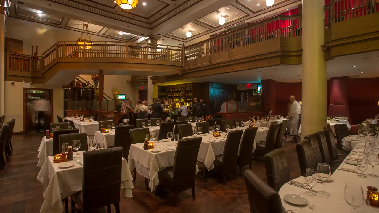 Main Dining Rom - Benjamin Steakhouse, New York, NY