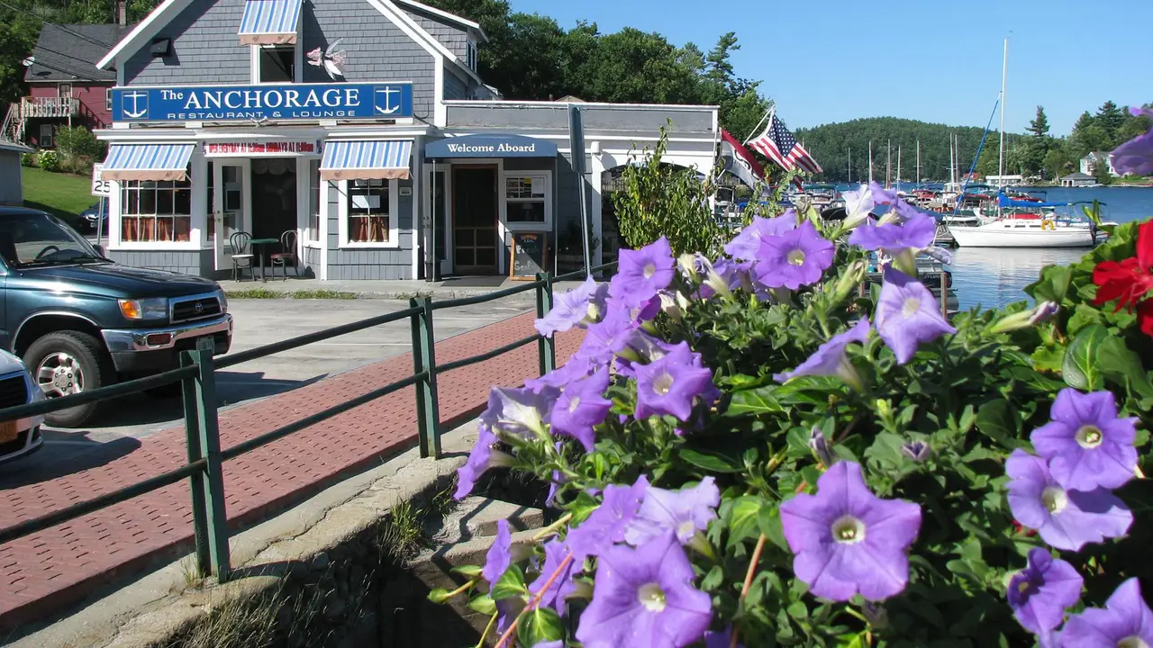 The Anchorage at Sunapee Harbor Updated 2024, American Restaurant in