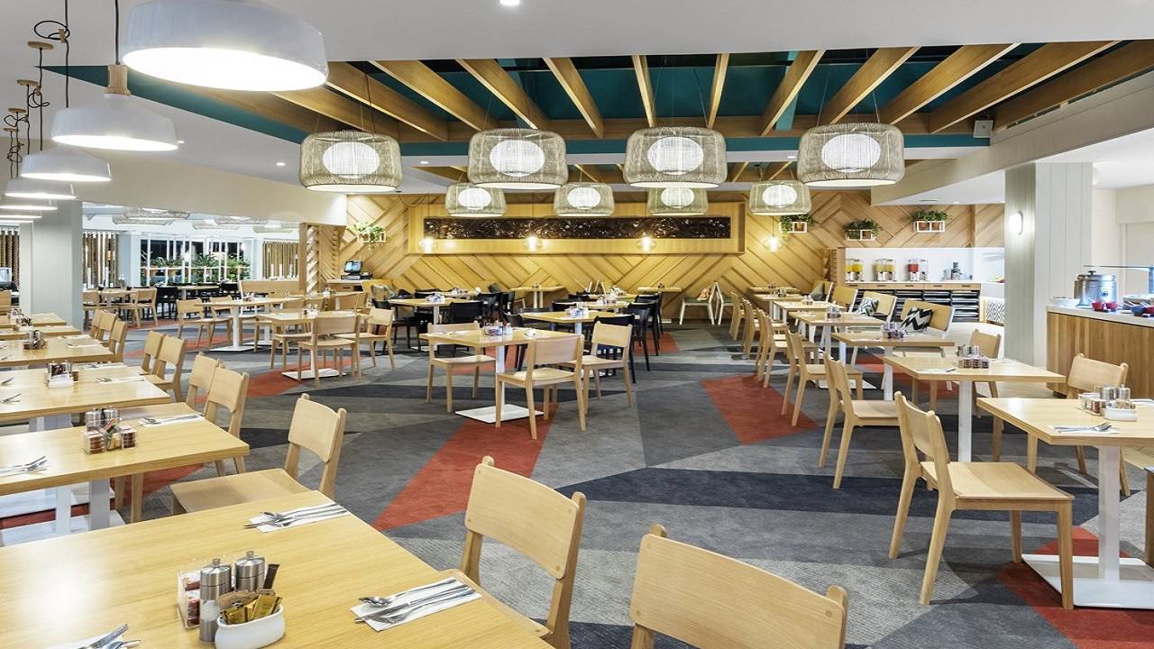Sometimes sometimes How? Standard Vapor Restaurant - Holiday Inn Auckland Airport - Mangere, Auckland |  OpenTable
