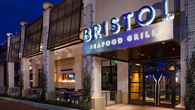 Bristol Seafood + Steak + Social, Kansas City. Restaurant Info, Reviews