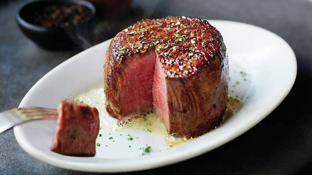 A photo of Ruth's Chris Steak House - Palm Desert restaurant