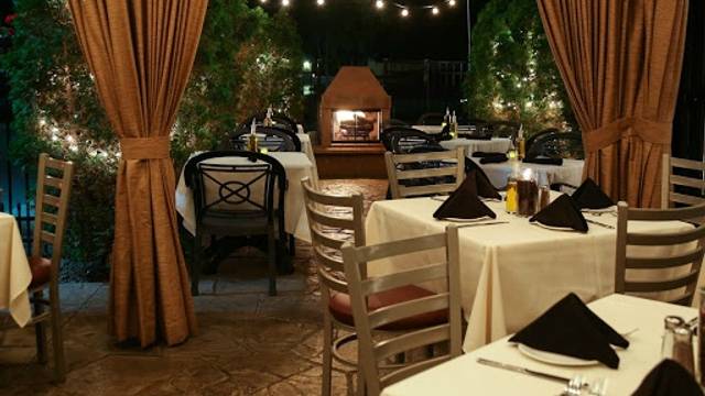 Una foto del restaurante Agio Italian Bistro