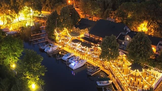 Una foto del restaurante Lord Fletcher's- Lake Minnetonka