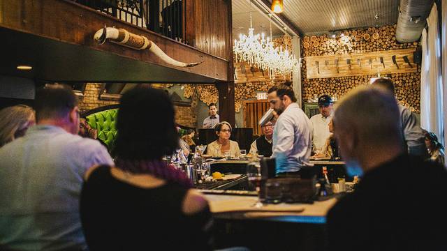 Una foto del restaurante Cork & Cow