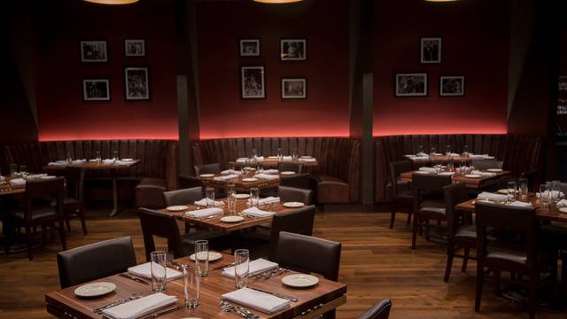 A photo of Michael Jordan's Steakhouse-Ilani Casino restaurant
