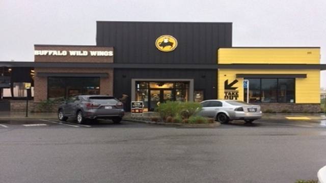 Super Bowl 2019: Buffalo Wild Wings to serve free wings if Super Bowl 2019  goes into OT - 6abc Philadelphia