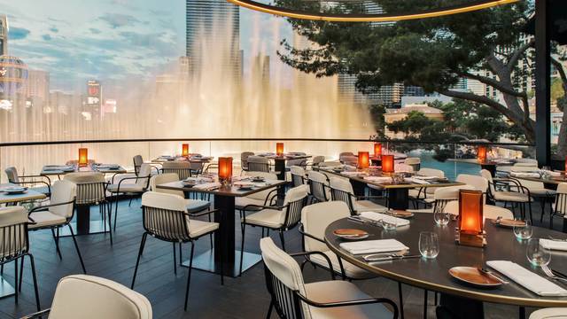 Best Romantic Restaurants in Las Vegas