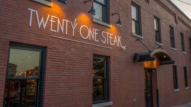 Una foto del restaurante Twenty One Steak