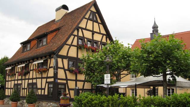 A photo of Die Scheuer restaurant