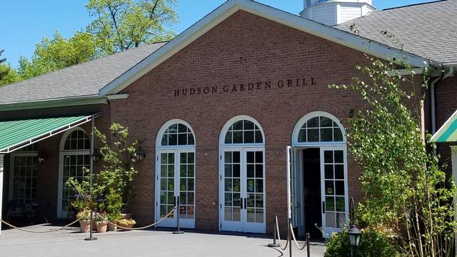 Hudson Garden Grill At The New York Botanical Garden Restaurant