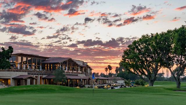 Una foto del restaurante Seahorse at the Newport Beach Country Club