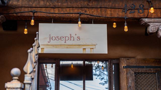 A photo of Joseph's Culinary Pub restaurant