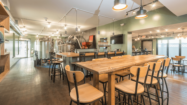 Una foto del ristorante McCall Collective Brewing