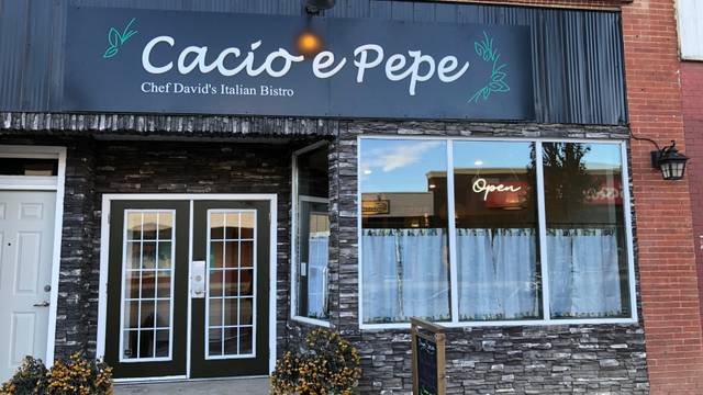 A photo of Chef David's Cacio e Pepe Italian Bistro restaurant