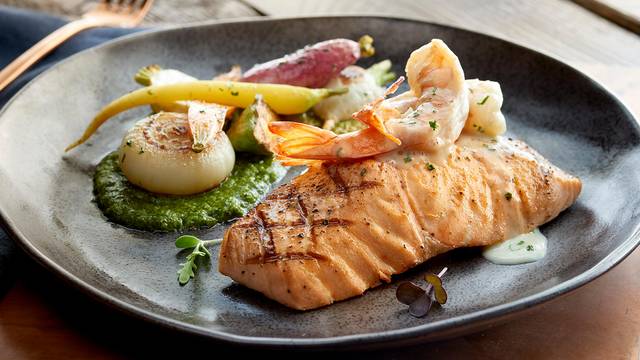 Una foto del restaurante McCormick & Schmick's Grill - Tigard