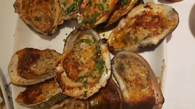 C S Seafood Oyster Bar Sandy Springs Restaurant Sandy Springs Ga Opentable
