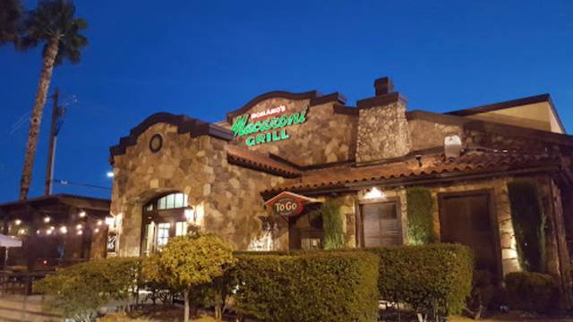 Ligegyldighed universitetsområde Mig Romano's Macaroni Grill - Summerlin, Las Vegas. Restaurant Info, Reviews,  Photos - KAYAK