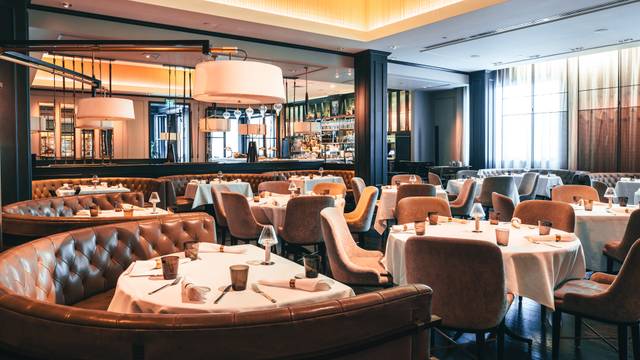 Una foto del restaurante Bourbon Steak Los Angeles