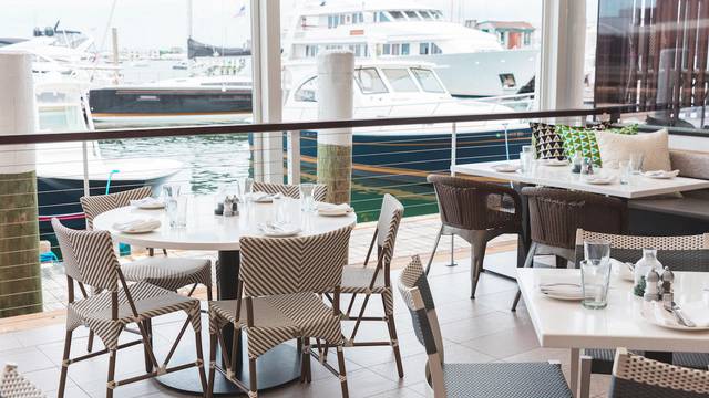 Una foto del restaurante The Mooring Restaurant