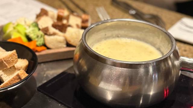 green goddess dressing melting pot Dipping Sauce Melting Pot Green Goddess Any Tips On Making A Copycat Melting Pot Green Goddess