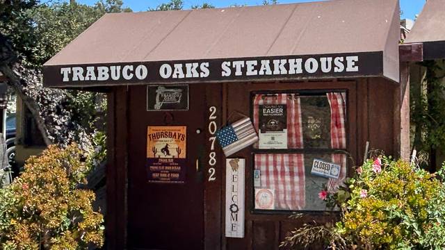 Trabuco Oaks Steakhouse photo 3