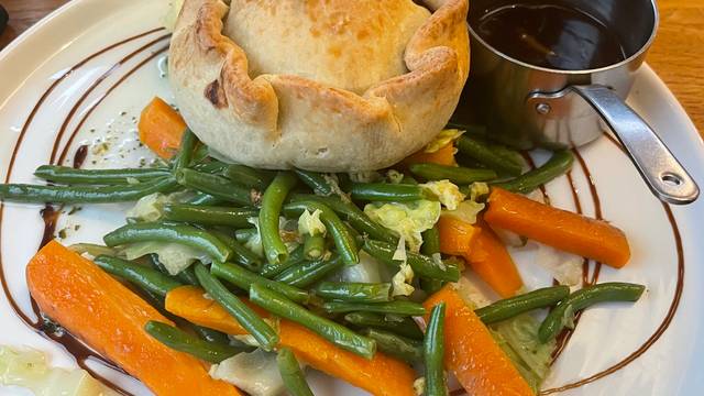 Carvery's Festive Toby Carvery Christmas Price Who Have