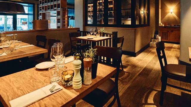 Neumanns Bistro Und Weinbar Grindelhof Restaurant Hamburg Opentable
