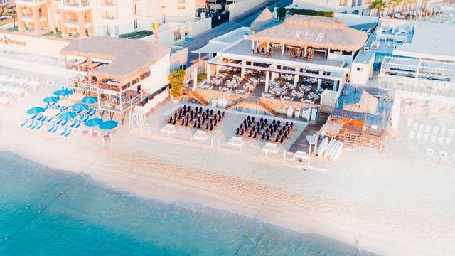 A photo of SUR Beach Club Los Cabos restaurant