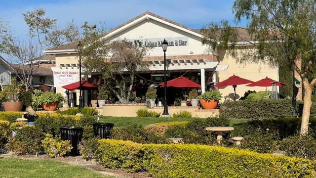 Una foto del restaurante Tommy V's Carlsbad