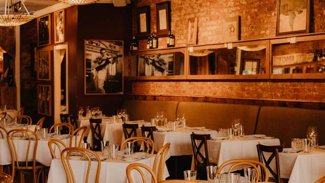 Una foto del restaurante City Grocery
