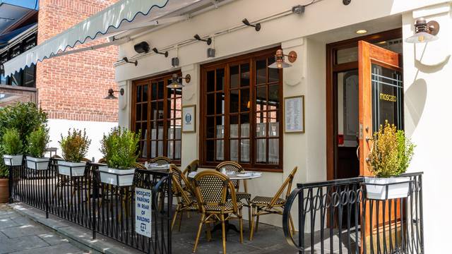 A photo of Moscato - Scarsdale restaurant
