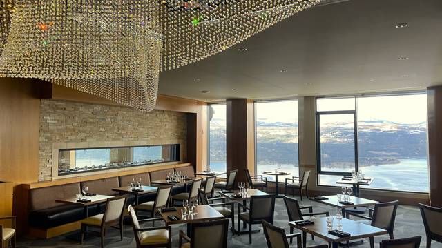 Una foto del restaurante PeakFine at Sparkling Hill