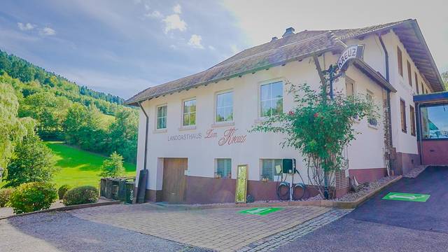 Una foto del restaurante Neumaier's Landgasthaus Zum Kreuz