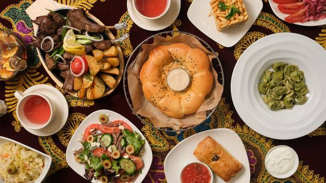 Una foto del restaurante Zira Uzbek Kitchen