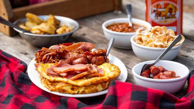 Cabane A Sucre Au Milieu Des Champs​の写真