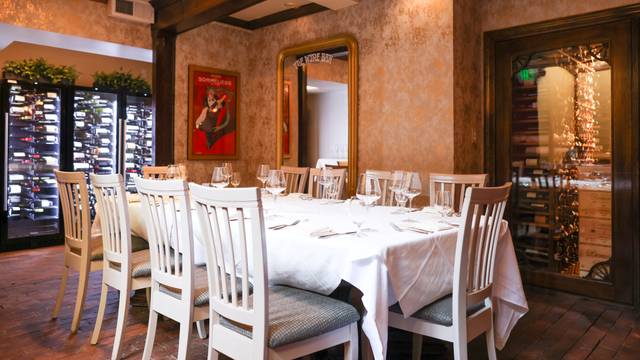 Una foto del restaurante Washington Inn