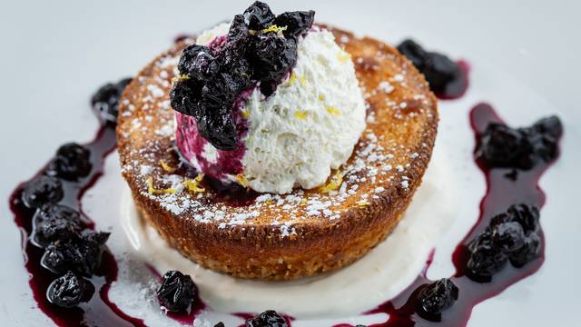 Una foto del restaurante Cooper's Hawk Winery & Restaurant - Coconut Creek, FL