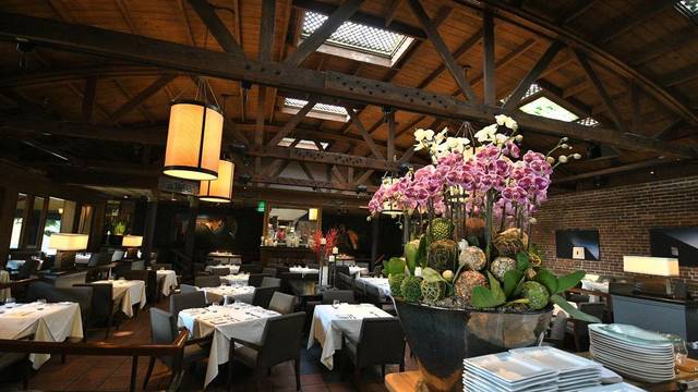 Una foto del restaurante Parkway Grill