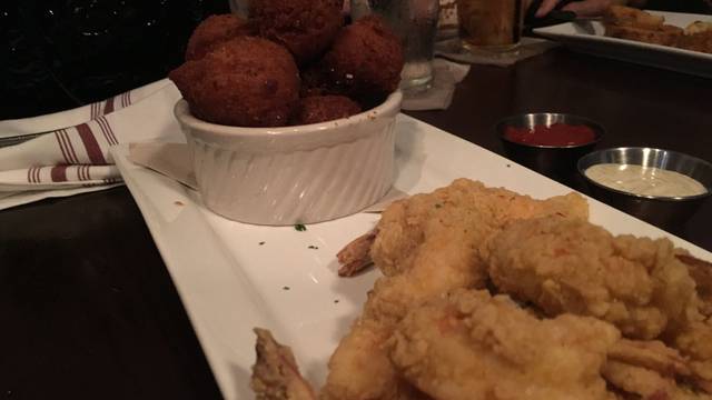 Una foto del restaurante Goin' Coastal - Canton